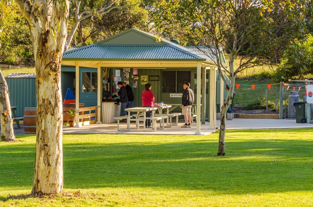 Lake Albert Caravan Park Otel Meningie Dış mekan fotoğraf