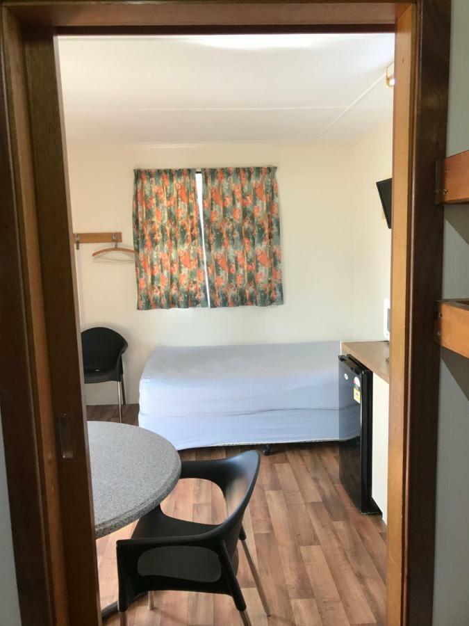 Lake Albert Caravan Park Otel Meningie Dış mekan fotoğraf